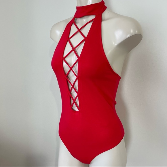 🌟SOLD🌟🌟🌟🌟🌟EXPRESS BODYSUIT thong Deep Open Plunging FRONT collar neck RED - Picture 2 of 7